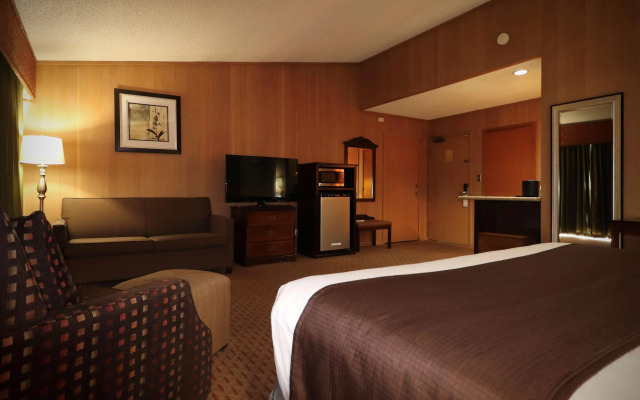 Best Western Chieftain Inn