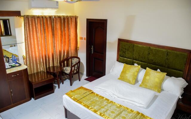 Dellagio Hotel