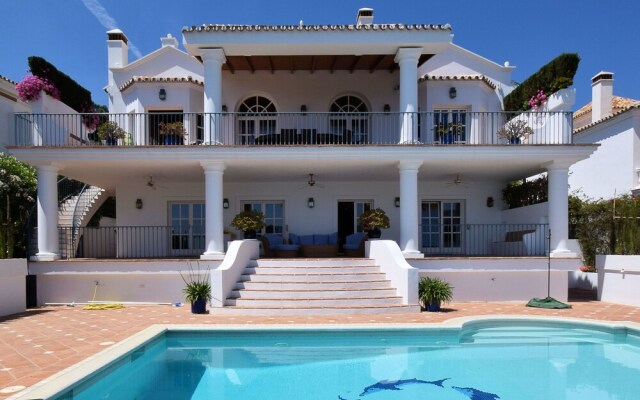 Plush Villa on La Cala Resort With Private Pool and Terrace