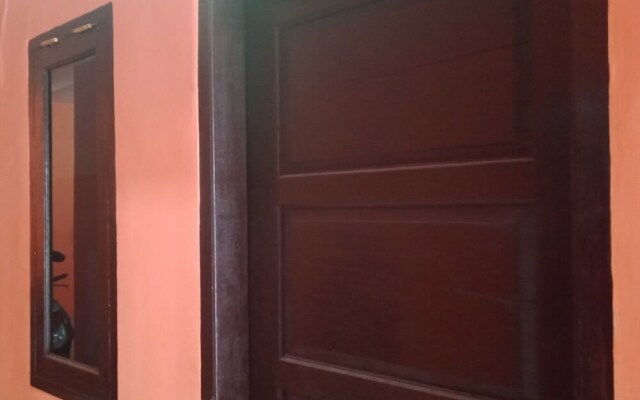 SPOT ON 2831 Pondok Orange Family