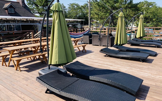 Beach Side Village Familiar - Hostel