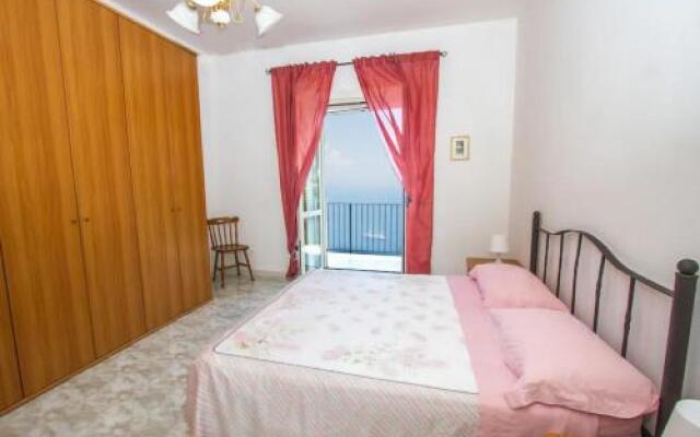 Casa Ambrosia in Amalfi with sea view, wifi and AC