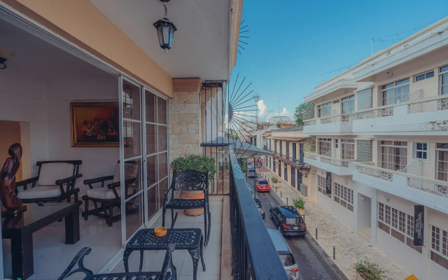 Hotel La Colonia