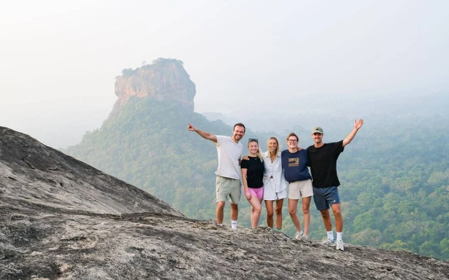 Funk Bunks - Sigiriya