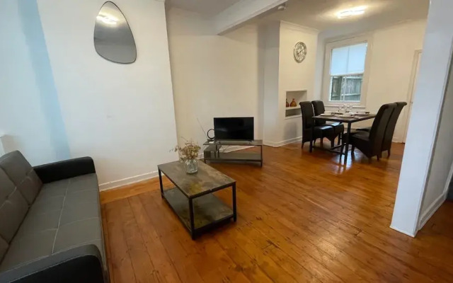 Windsor Blissful Retreat