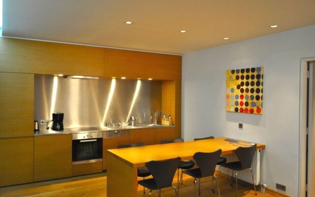 Elafivolia Arachova Suites