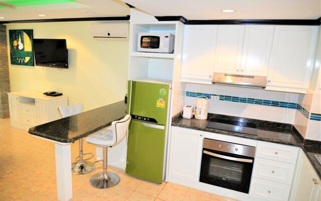 Sleek 1 bed Condo Jomtien