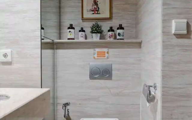 The Cabin Apartment Unit 10A01