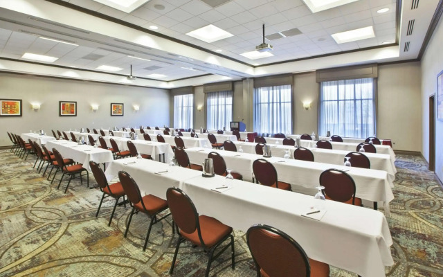 Embassy Suites Columbus-Airport