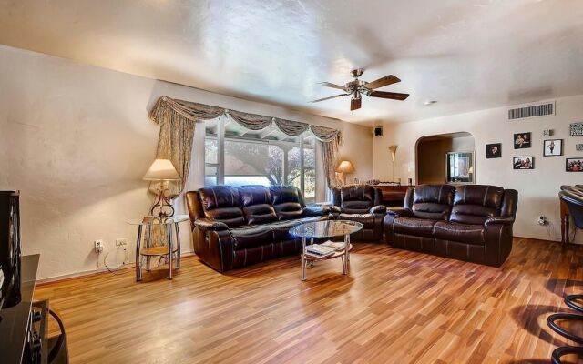 PX008 4 Bedroom Apartment By Senstay