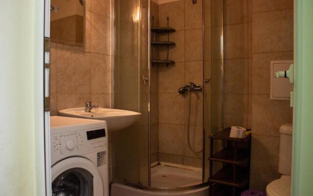 Central Couch Studio