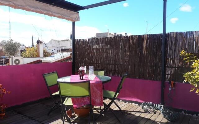 Attic with terrace in Madrid Center Sol