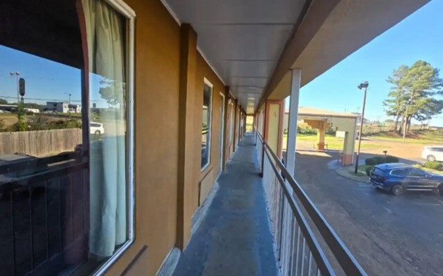 Diamond Inn Motel By OYO Jackson Hwy 80/ I-20