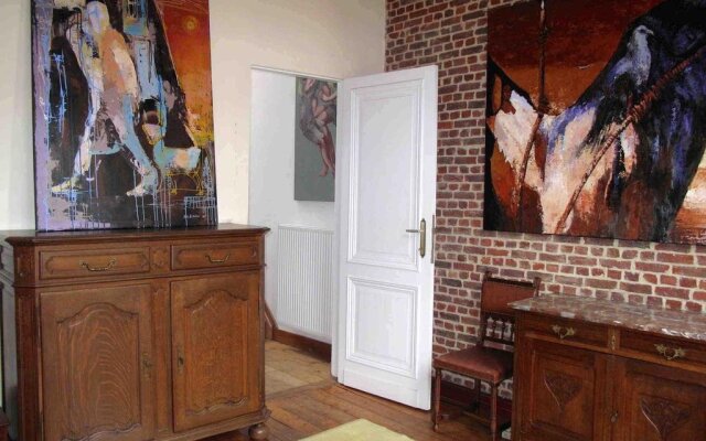 Corner Art Studio