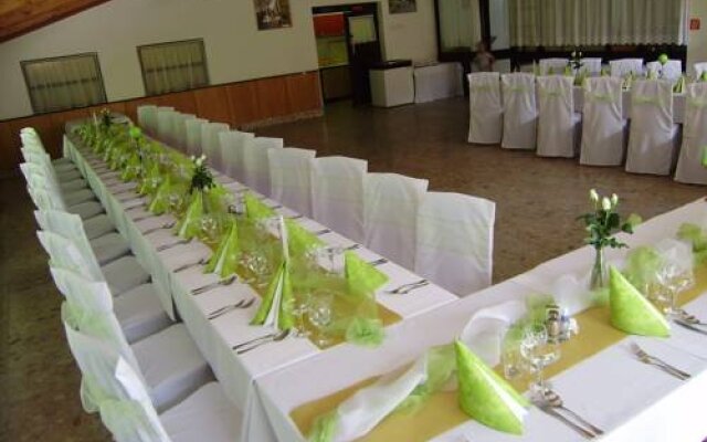 Hotel Junior Piatrova