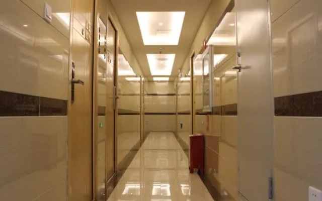 Hot Spring Valley Hotel