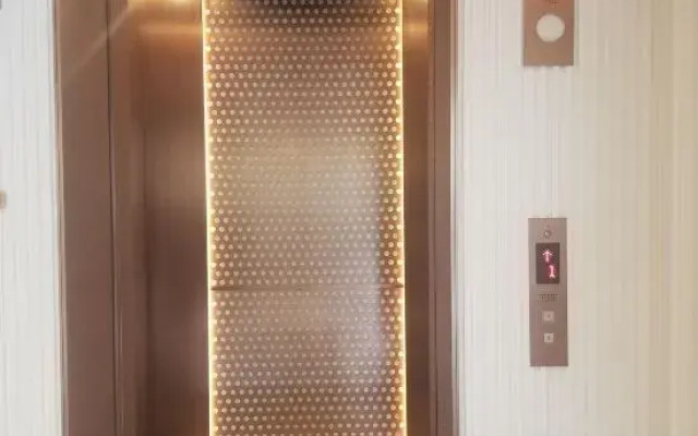 Shenzhen Ating Hotel (Coast City Nanshan Subway Station)