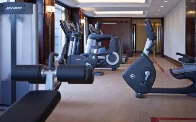 Oriental Pearl Hotel