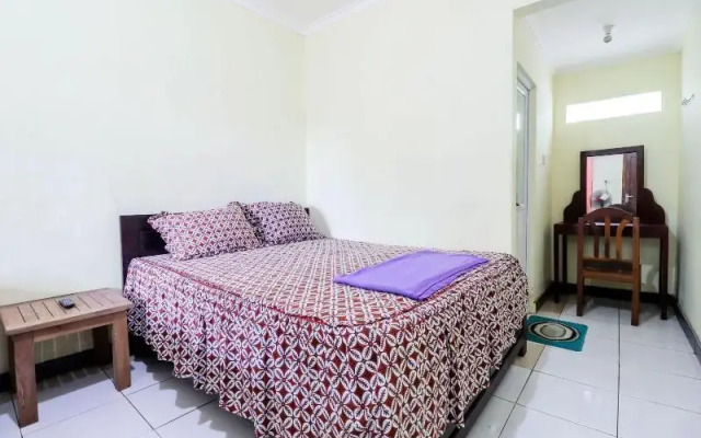 Rock Garden Homestay And Resto By Zuzu
