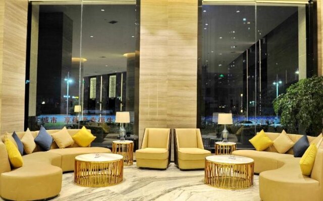 Yibin Celebrity City Hotel