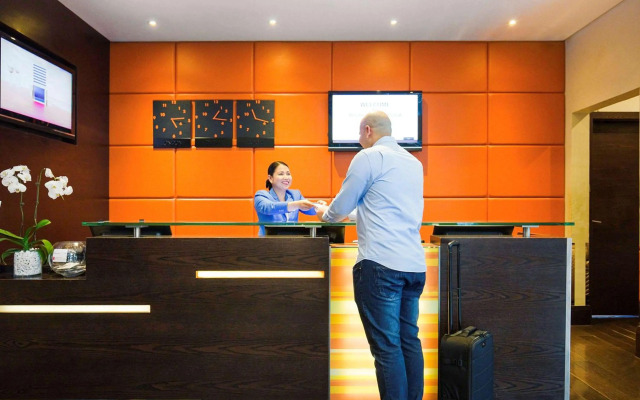 Hotel ibis Al Rigga