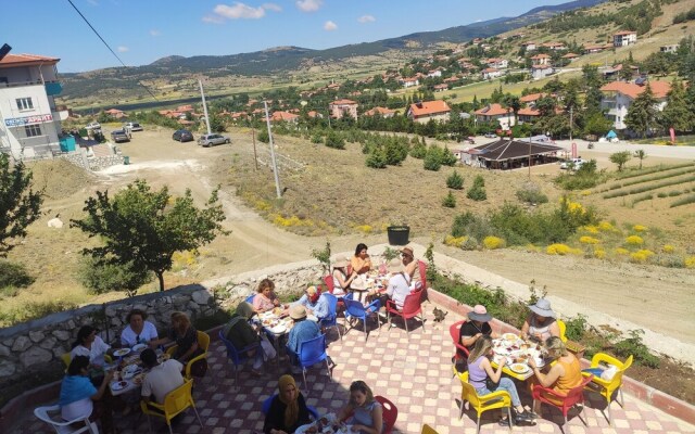 Beyaz Adalar Atlihan Apart Otel