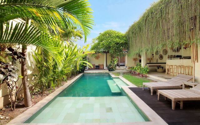 Villa Pertiwi