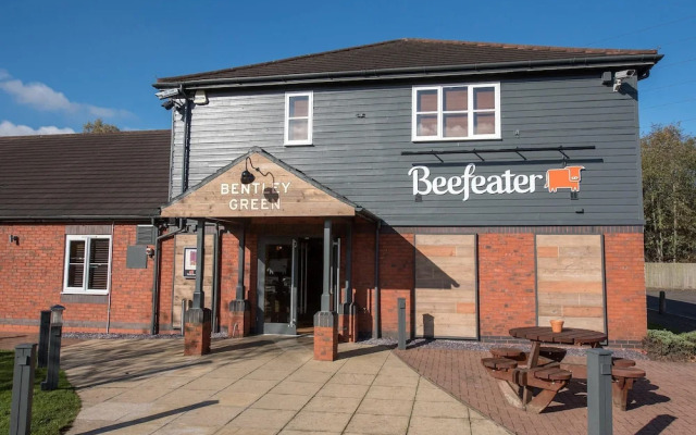 Premier Inn Walsall - M6 J10