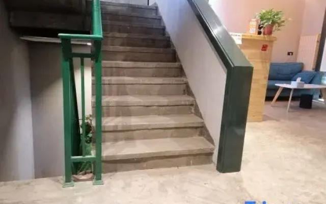 Tingting Guesthouse(Xi an Sajinqiao Subway Station)