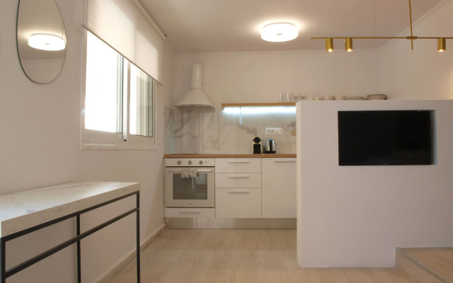 Kavouri Seaside Luxury Bungalow