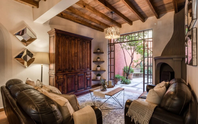 3-Bedroom Garden Home with Rooftop Terrace & Garage Parking