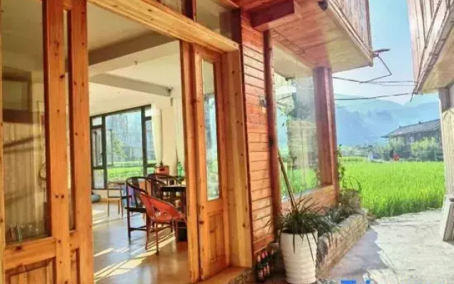 Shanshuimo Homestay (Zhaoxing Dong Village Scenic Area)