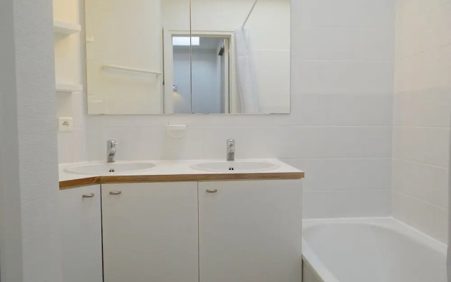 Apartment in Nieuwpoort With Terrace