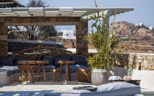 Myconian Platinum Villas