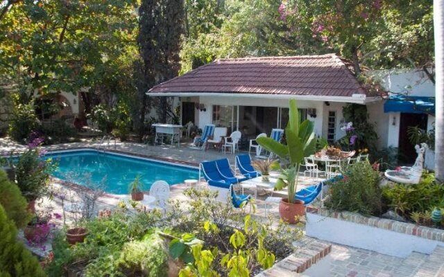 Maxime Boutique Hotel