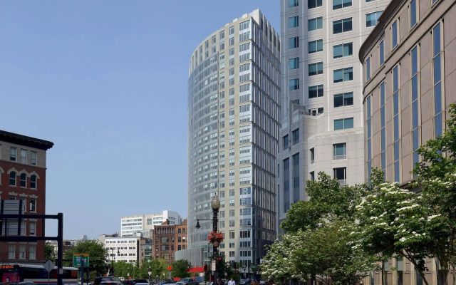 Global Luxury Suites at The Financial District