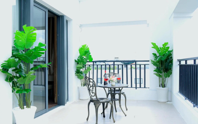 Hera Luxury Hotel