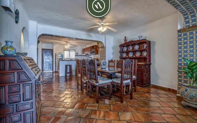 Ocean View 2Br Condo-balcony-beach-pool - 310