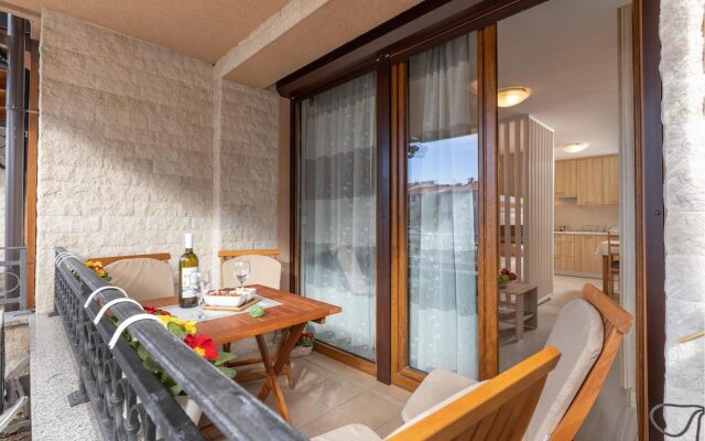 Beautiful Apartment in Crikvenica With Wifi