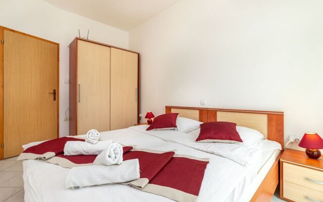 Apartment Tanja 1