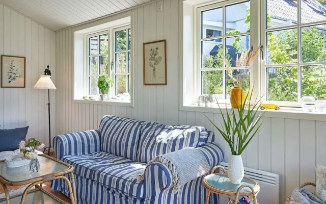 6 Person Holiday Home in Ronne