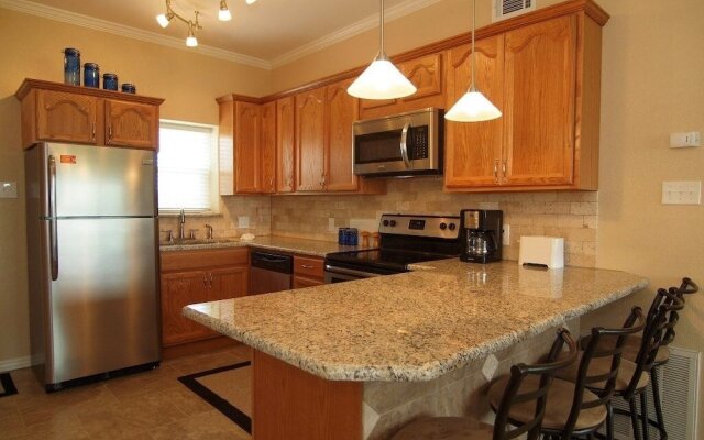 Island 27 2 Bedroom Condo