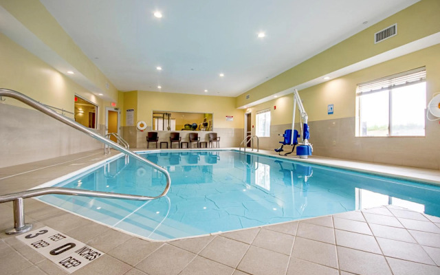 Quality Inn & Suites Glenmont - Albany South