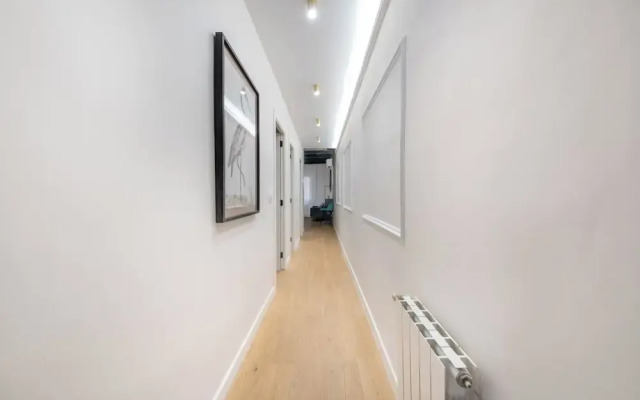 BeBarceloner Eixample Apartments