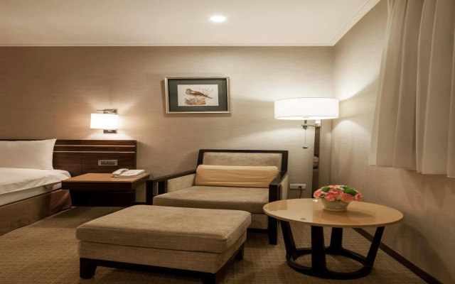 Sol Hotel