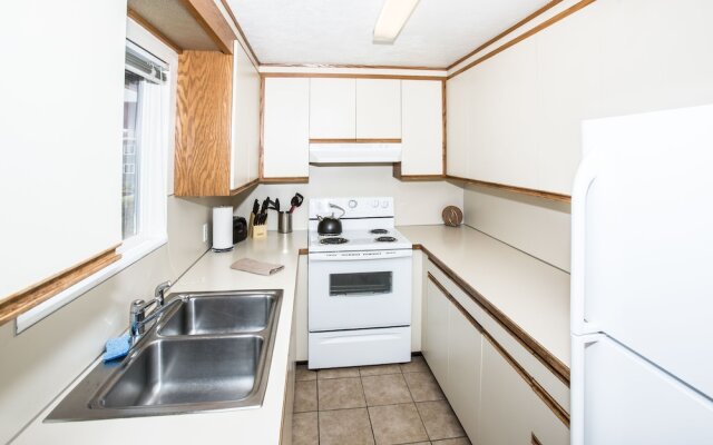 Crockett Rocket - Heart of Seattle - Sleeps 12