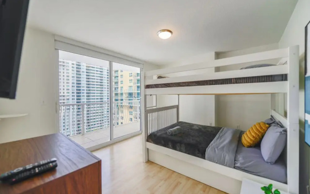 Direct Ocean View 3Br at Brickell