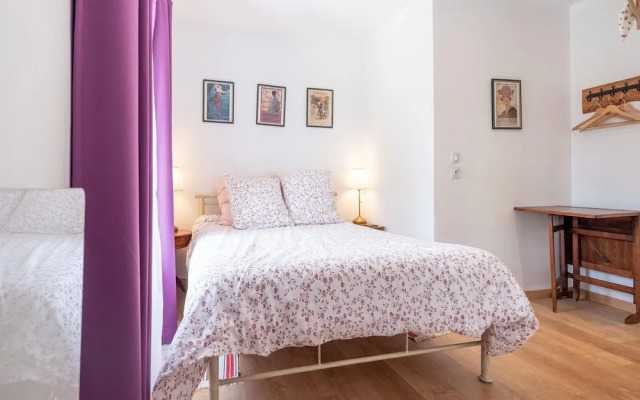 Cosy Holiday Home With Garden