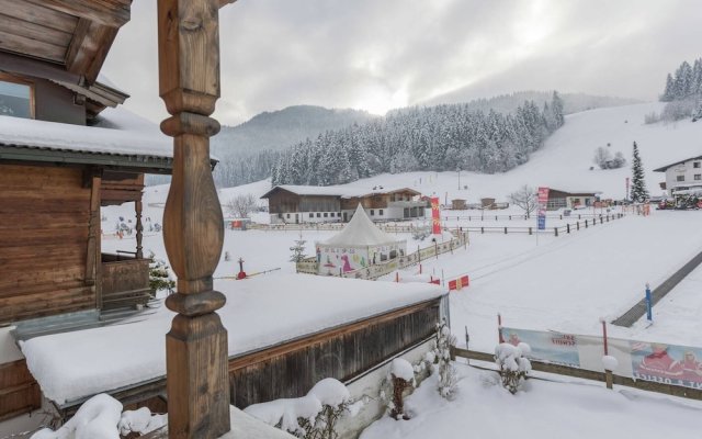 Unique Chalet in the Center of Elmau, 100 m From Skililft