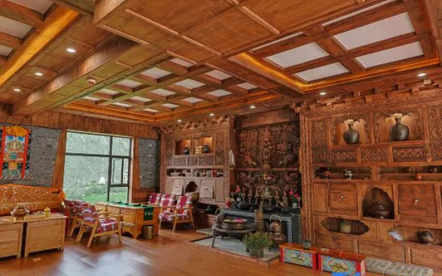 Sanhu Homestay (Shangri-La Town Daocheng Yading Scenic Area) – Restaurant – Daocheng